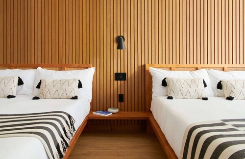 Queens Hotel | Rockaway Beach Stay | Pool. Rooftop. Dining + Spa