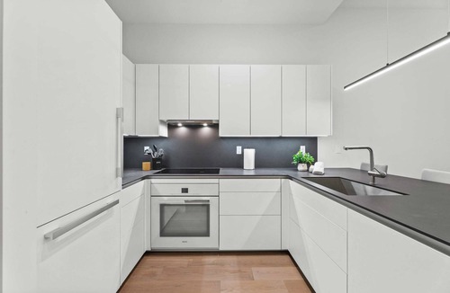 Bloomingdale Apartment | Rove Travel | Riverbank I | UWS Townhome