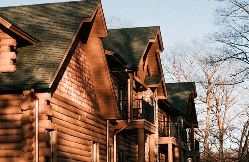Millersburg Cabin | Royal Rack Ranch - lodge located on 1500 acres of whitetail and elk paradise