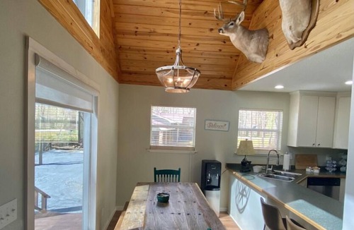 Pangburn Cabin | Rustic River Cabin: Your Slice of Heaven