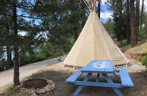 Valley RV Rental | Rustic Ruby Retreat Tipi Campsite at Jump Off Joe Lake
