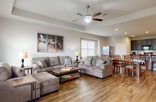 College Station House | Saddle Creek - Pet Friendly Rental