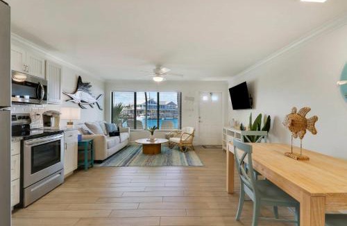 Stuart Apartment | Sailfish Suites 4- Waterfront Pet friendly