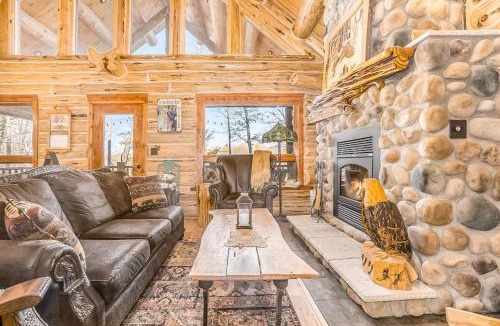 Thompsonville House | Salmon Run