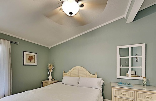Villa Sabine Condo | Sand Dollar East #201 | Bay Views, Walk to Beach!