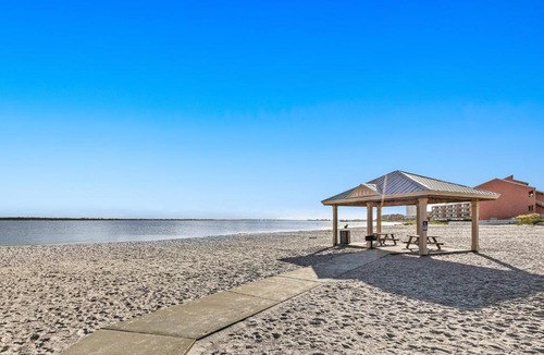 Villa Sabine Apartment | Sand Dollar W202