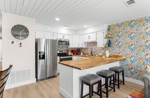 Frangista Beach Condo | Sand & Surf Seacove, Ground Floor Steps from beach
