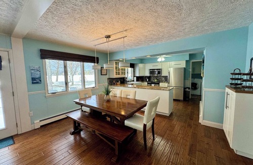 Lewiston House | Sandpiper Cottage