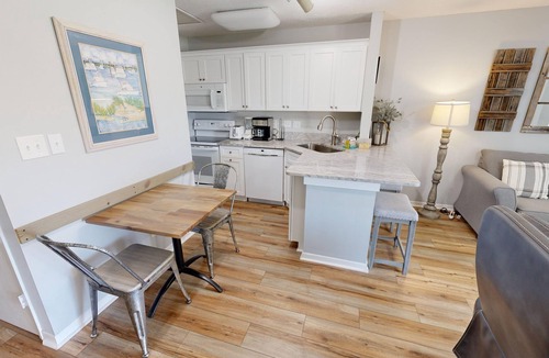 Holiday Isle Condo | Sandpiper Cove 8236 Studio Bedroom Condo by RedAwning