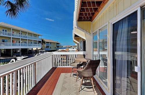 Holiday Isle House | Sandpiper Cove by Southern Vacation Rentals