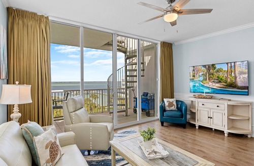 Fort Walton Beach Condo | Sandpiper PH-08 ~ Destin West End-Unit Penthouse ~ Lazy River ~ Amazing Views ~ Rooftop Grill