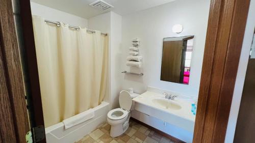 Boscobel Hotel | SANDS MOTEL