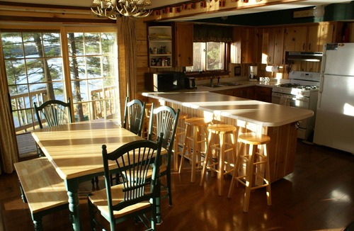 Eagle River Cabin | Sandy Beach, Tons of Water Toys & Great Boating.LOVE YOUR VACATION!