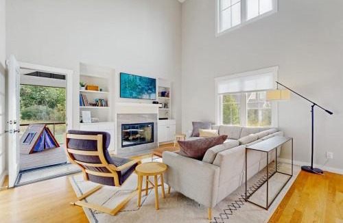 Sawyer House | Sawyer Serenity