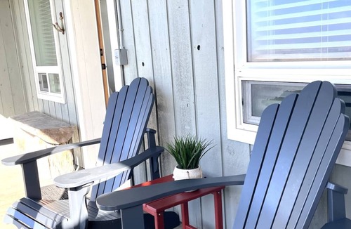 Moclips Apartment | Sea Star Studio - Ocean View - Steps to the Beach, Dog Friendly