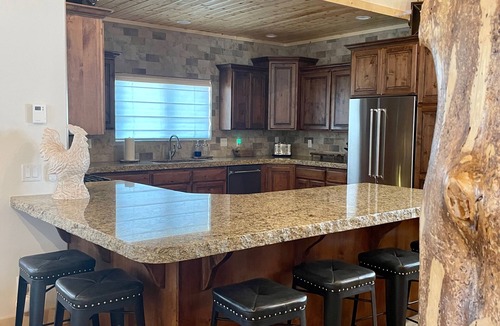 Brian Head Cabin | Secluded Luxury Getaway - minutes from the slopes
