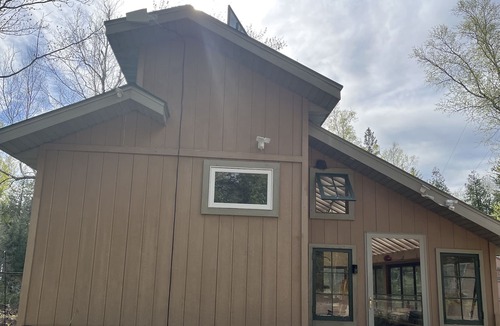 Gwinn Cabin | Secluded private cozy cabin on the Escanaba River