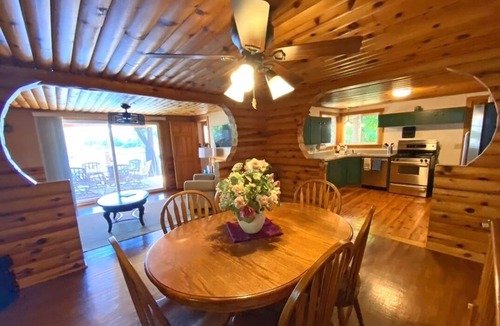 Fulton Cabin | Secluded SW Michigan Lake View Log Cabin w/Fire Pit & Deck on Long Lake