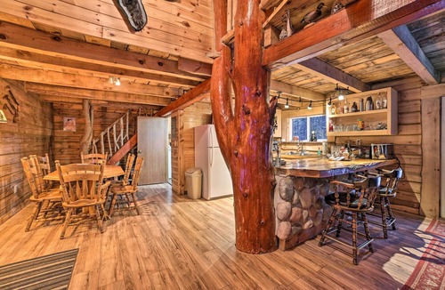 Vanderbilt Cabin | Secluded Vanderbilt Cabin, 9 Mi to Treetops!