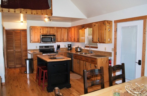 Murphy Ski Chalet | Seminole Wind - long range mountain views