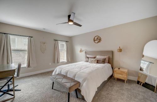 Williamsburg House | Serene 2-Bedroom Condo in Traverse City