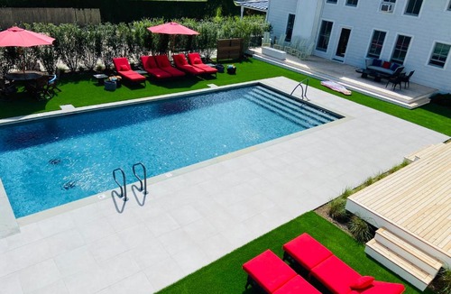 Shelter Island Heights Bed & Breakfast | Seven Resort Style Inn near Beach