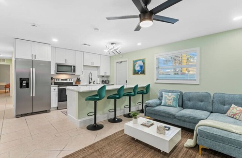 Cocoa Beach House | Shark Tank Cocoa Beach 4 Units Walk to Beach, Dining, Bars & Shops, DownTown