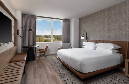 Flowood Hotel | Sheraton Flowood The Refuge Hotel & Conference Center