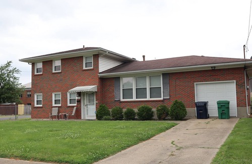 Shively House | Shively Split-Level Ranch