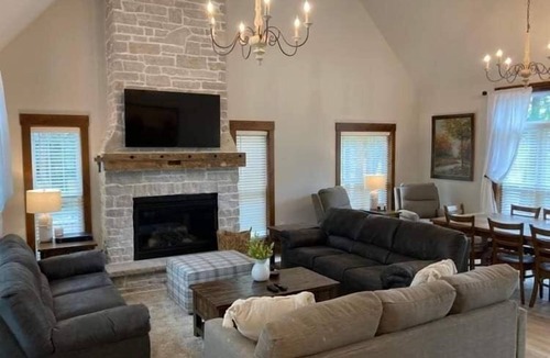 Manitowish Waters House | Shoreline Cottage at Lazy Days on the Manitowish Chain