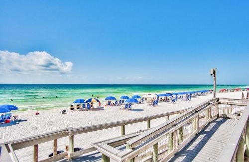 Holiday Isle House | Shoreline Towers 3104