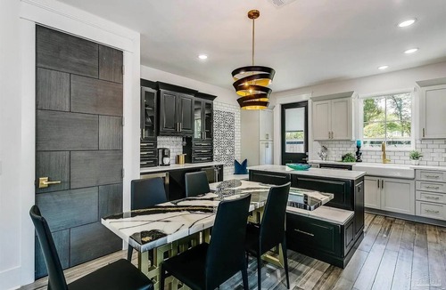Old East Hill House | Showstopper-Charming home! Ask about our Summer Deals!
