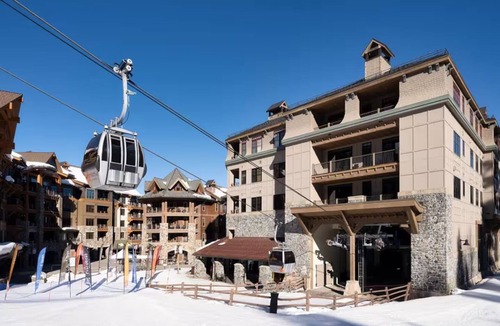 Truckee Villa | Ski IN/OUT at One Village Place Residences by Hyatt 3Bedroom Villa
