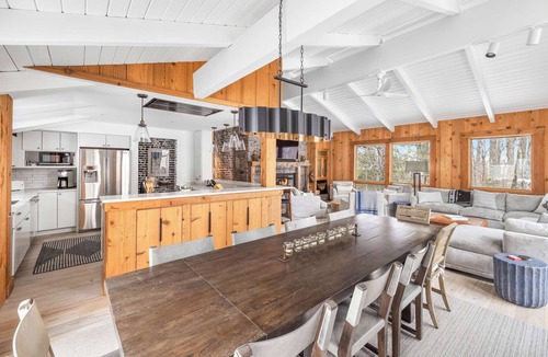 Stratton Mountain House | Ski-In/Out Lodge | Stratton Mountain