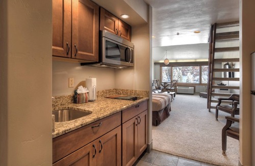 Purgatory Cabin | Skyline Loft | AC, Pool, Hot Tub, Golf & Ski