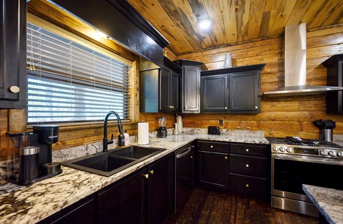 Broken Bow Cabin | Sleeps 24 * Luxe Pool Cabin Secluded w/Game Room