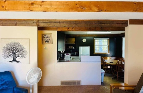 Wakefield Condo | Sno Dance Lodge Lower ~ Jackson Creek Snow River