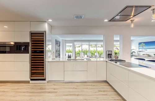 Lighthouse Point House | SoFloasis - Home w/Heated Pool, close to beaches