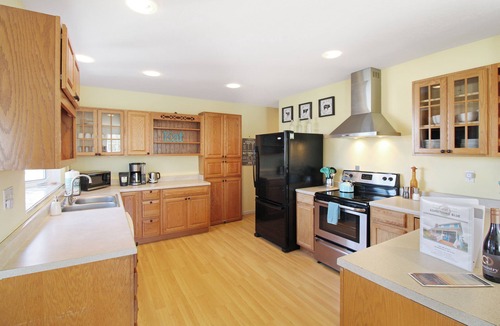 McMinnville House | Something Blue - Because You Deserve It!