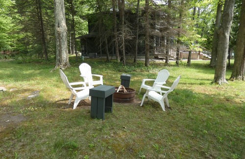 Alden Cottage | South Cottage on Torch Lake