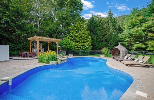 Laurel House | Southold Retreat | Heated Pool, Hot Tub & Large Yard