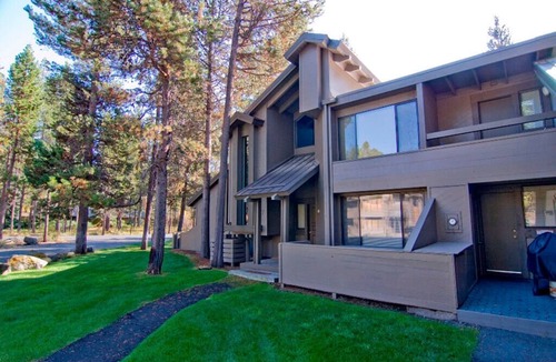 Tennis Village Condo | Spa-Side Escape with Access to Exclusive Golf