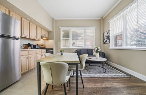 Downtown Apartment | Spacious 1BR ideal for longer stays