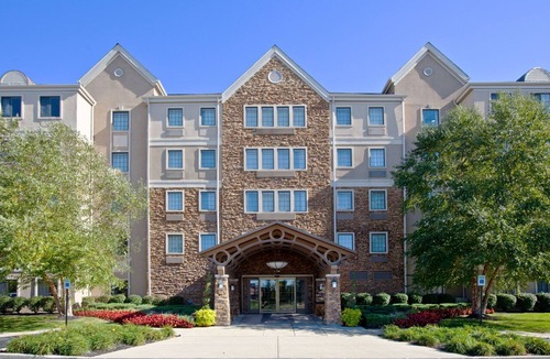 Fishers Apartment | Spacious 2BR Suite | Daily Breakfast + Fire Pit