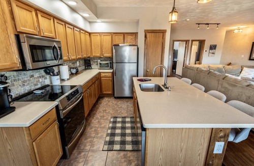 Seven Springs Condo | Spacious 4 Bed 4 Bath Condo at Seven Springs