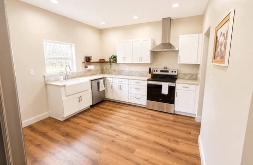 Wilmington House | Spacious 4-bedroom house in quiet Wilmington