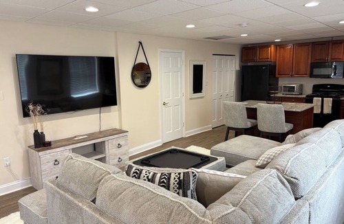 Wilmington House | Spacious 4-bedroom house in beautiful Wilmington with AC