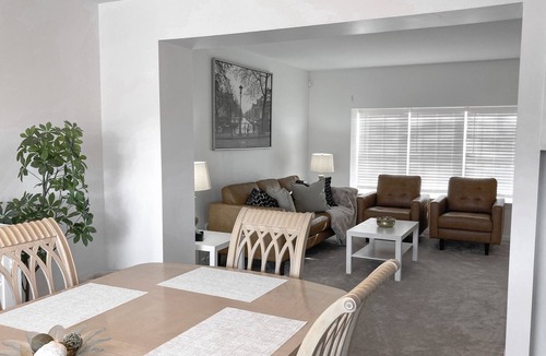 Wayne House | Spacious 4 Bedroom Home in a Quiet Neighborhood