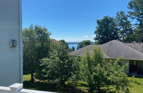 Bayfield House | Spacious 4-bedroom house sleeps 20! Stunning views, walking distance to Bayfield