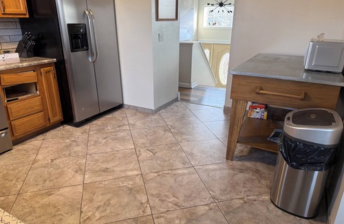 Dayton House | Spacious 4-bedroom house in Dayton